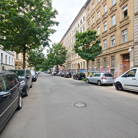 Quiet Courtyard Apartment Berlín Exterior foto