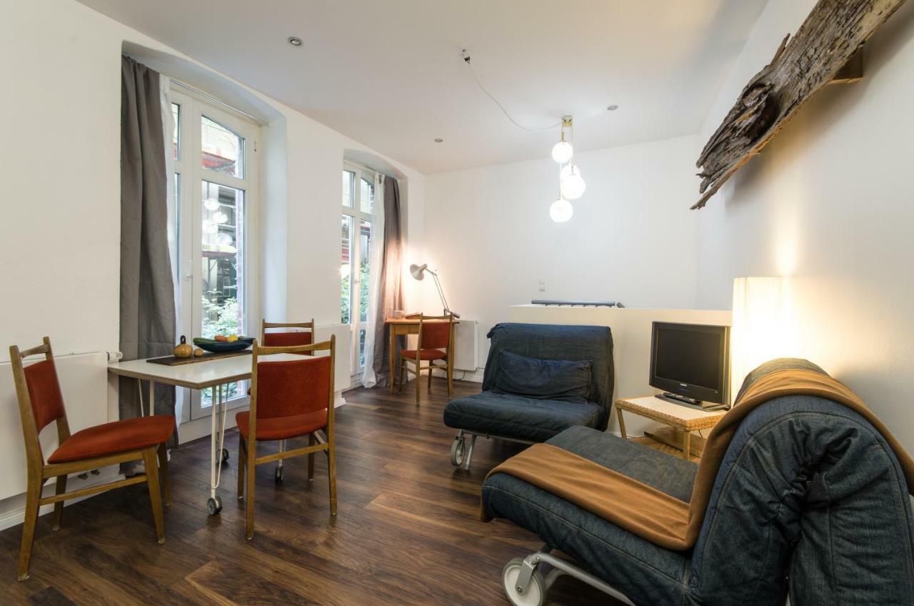 Quiet Courtyard Apartment Berlín Exterior foto
